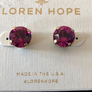 🆕⚜️Loren Hope KayL Crystal Fuschia Studs